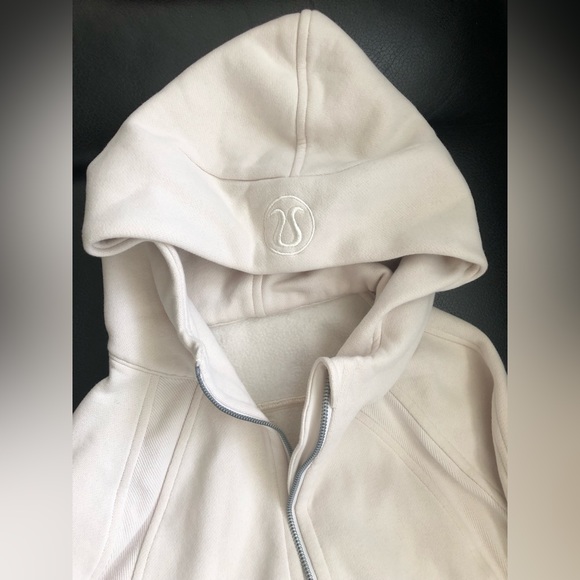 Lululemon Scuba Oversized Full Zip White Opal XS / S EUC! - Picture 7 of 14